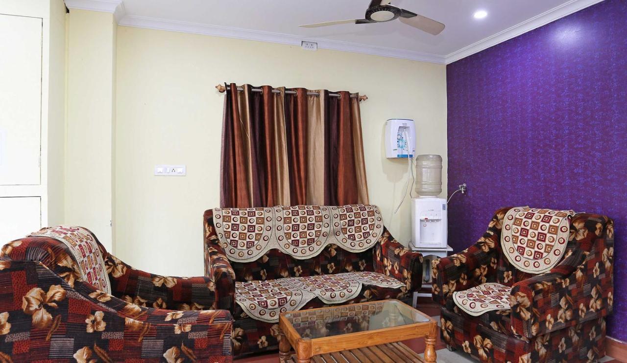 Flagship Lazystays Бхубанешвар Екстериор снимка